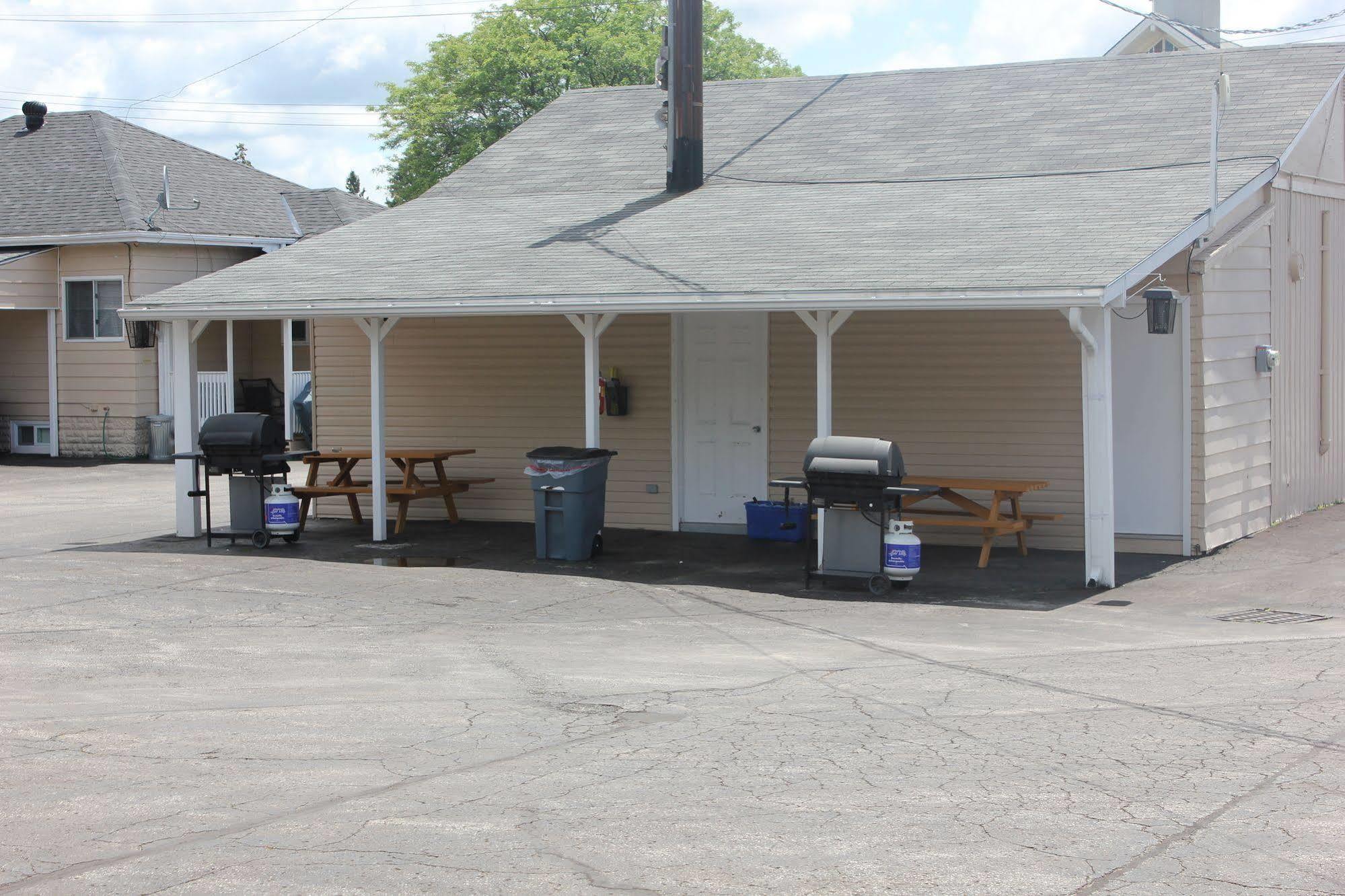Nights Inn Owen Sound Luaran gambar